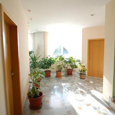 Hotel Zamak Inter Omurtag