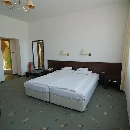 Hotel Zamak Inter Omurtag